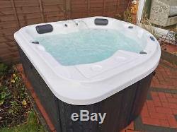 Cove Bay+ Luxury Hot Tub Spa 3 Seats Premium Control System Led Mood Lighting