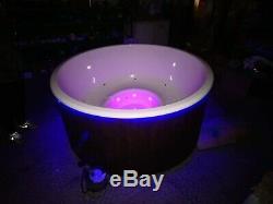 DELUXE FIBREGLASS WOODEN HOT TUB AIR BUBBLES +LED WOOD FIRED. RRP £3599! Display