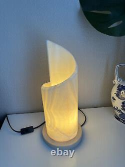 Hard to Find Onyx Semi Precious Stone Table Lamp 16Hx7W Artisan Hand Crafted