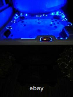 VGC 6 Seat ECO Hot Tub Remote Stereo LEDs Fountains Lid Cradle Steps Spa Jacuzzi