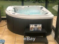 3 Personne Spa Luxury Spa Cove Bay Controls Premium Led Light In Stock 1