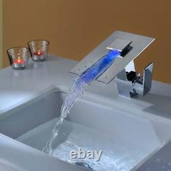 Robinetterie de lavabo en cascade à LED changeant de couleur Cascada (Finition chromée)